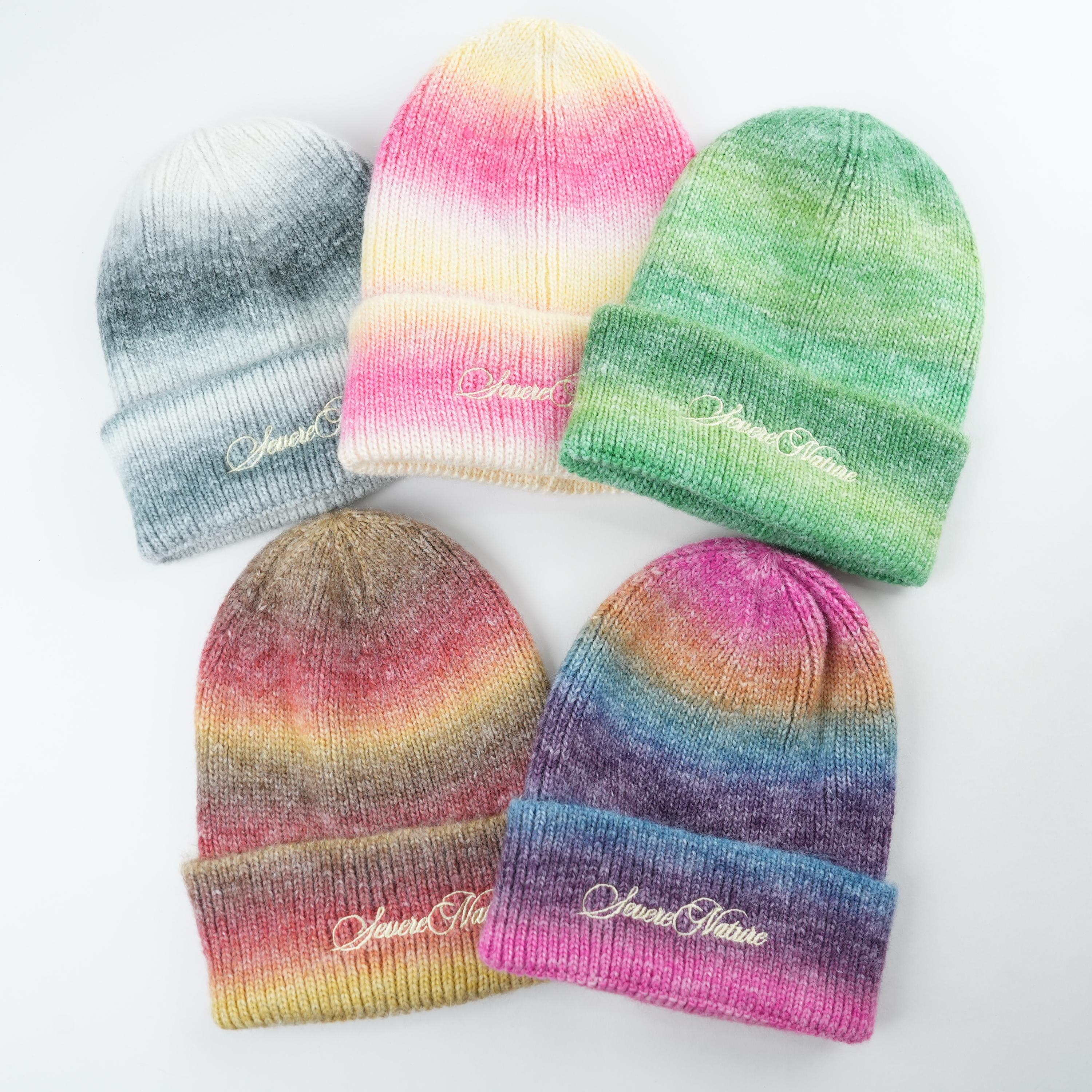 Gorro Gradient Knit-Colección Bordada "Seven Nature"