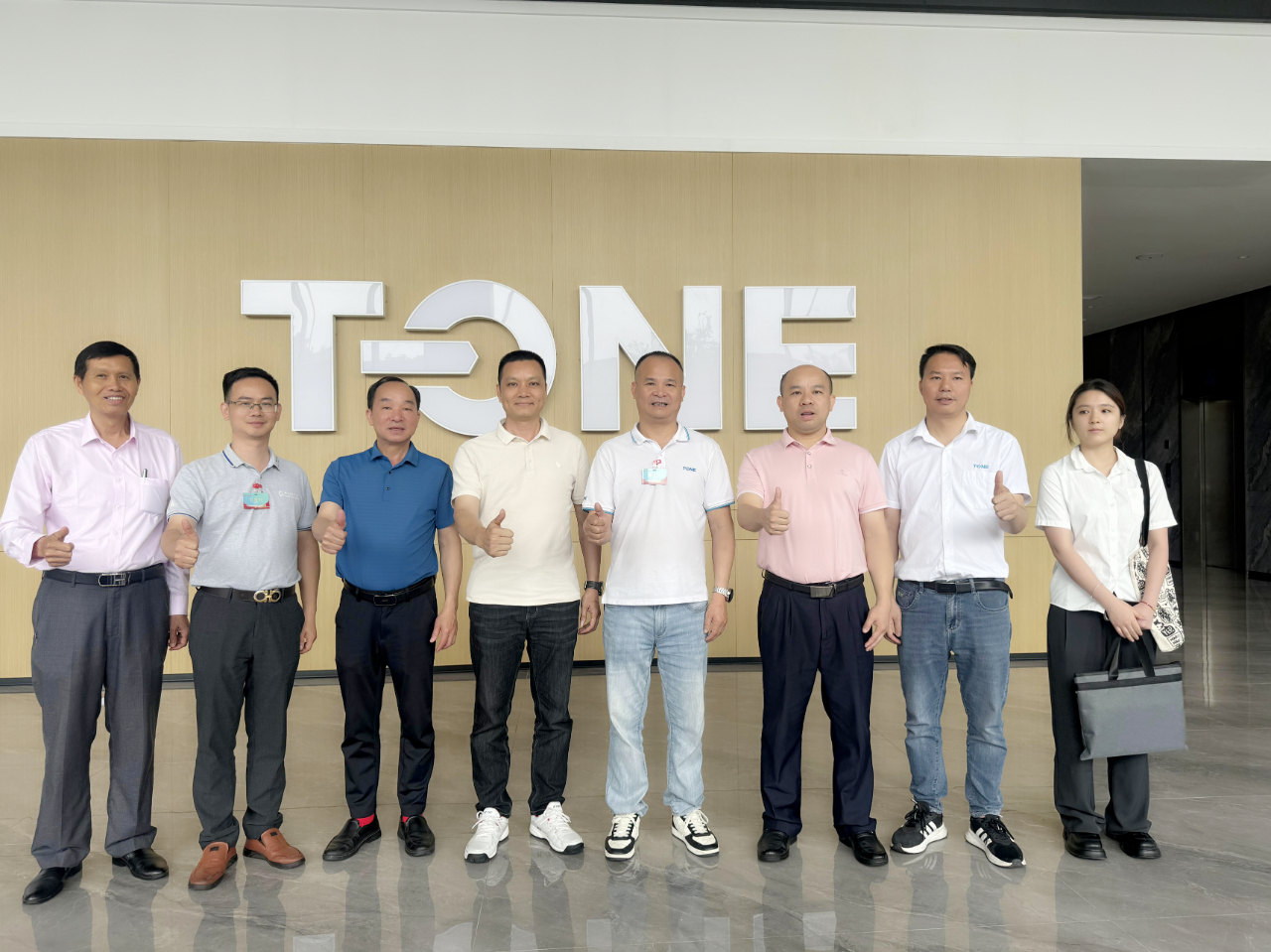 虚心为锚，开放为翼，cq9电子官网入口精工迎工业考察与互动