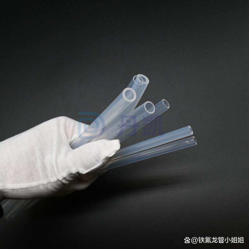 PFA管在机器人技术中的应用