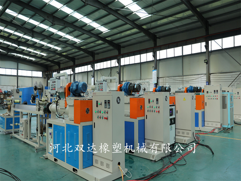 Butyl rubber extruder production line