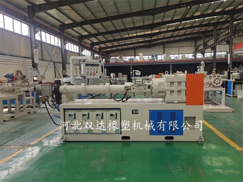 橡膠帶排氣擠出機(jī)