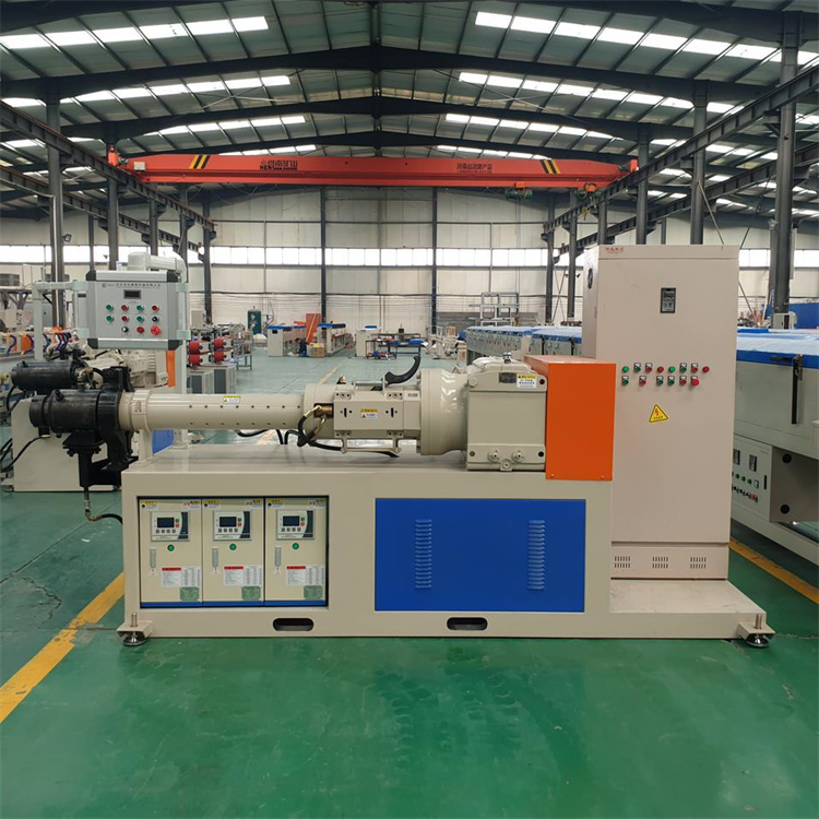 90 Rubber tube extruder