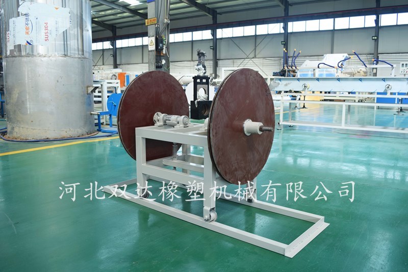 Technology Innovation and Development Trend of Sealing Strip Extruder