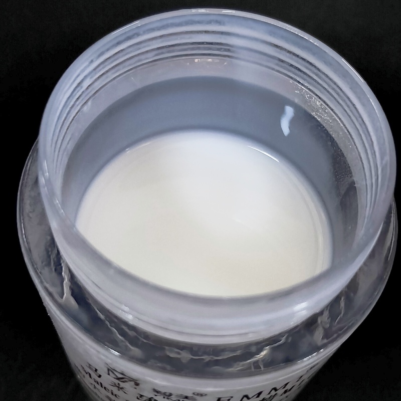 Maleic anhydride grafted wax liquid