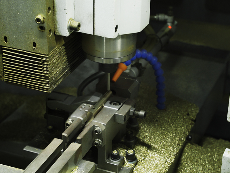 Drilling with milling machine