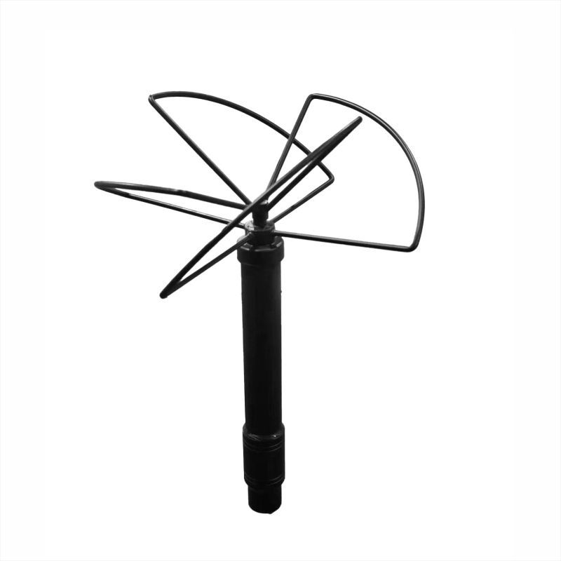 Outdoor four-leaf clover antenna