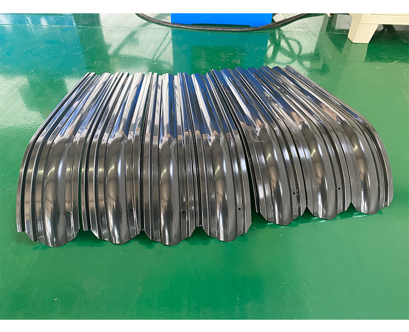 Sunshade roll forming machine Sunshade roll forming machine