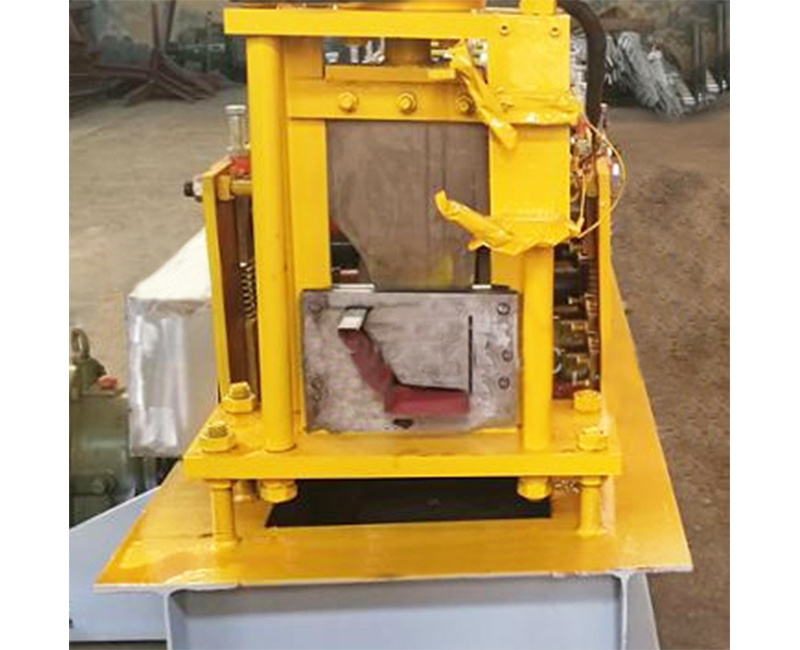 Metal rain gutter steel roll forming making machine Metal rain gutter steel roll forming making machine