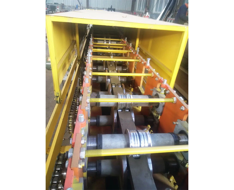 Square tube downspout forming machine Square tube downspout forming machine