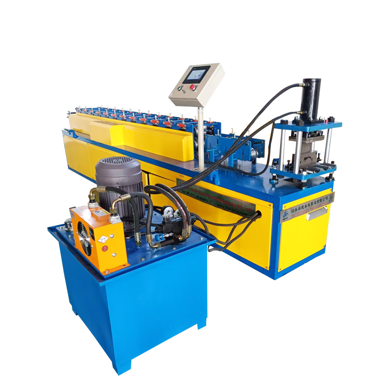 Máquina de formación de paneles de persianas enrollables de metal totalmente automática