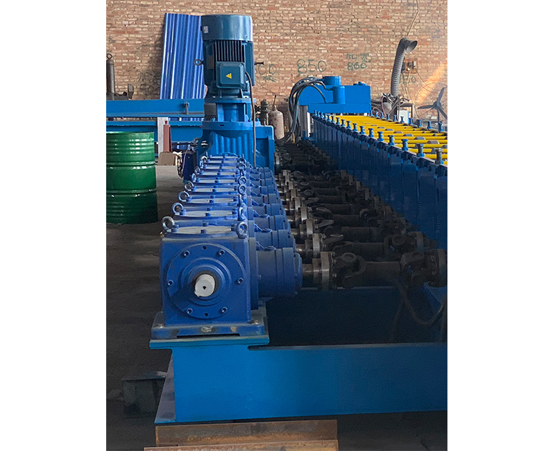 310 Elevated Bridge Fence Forming Machine 310 Elevated Bridge Fence Forming Machine