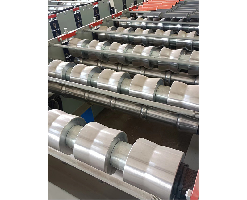 800 Metal Iron Sheet Roof Tile Roll Forming Machine 800 Metal Iron Sheet Roof Tile Roll Forming Machine