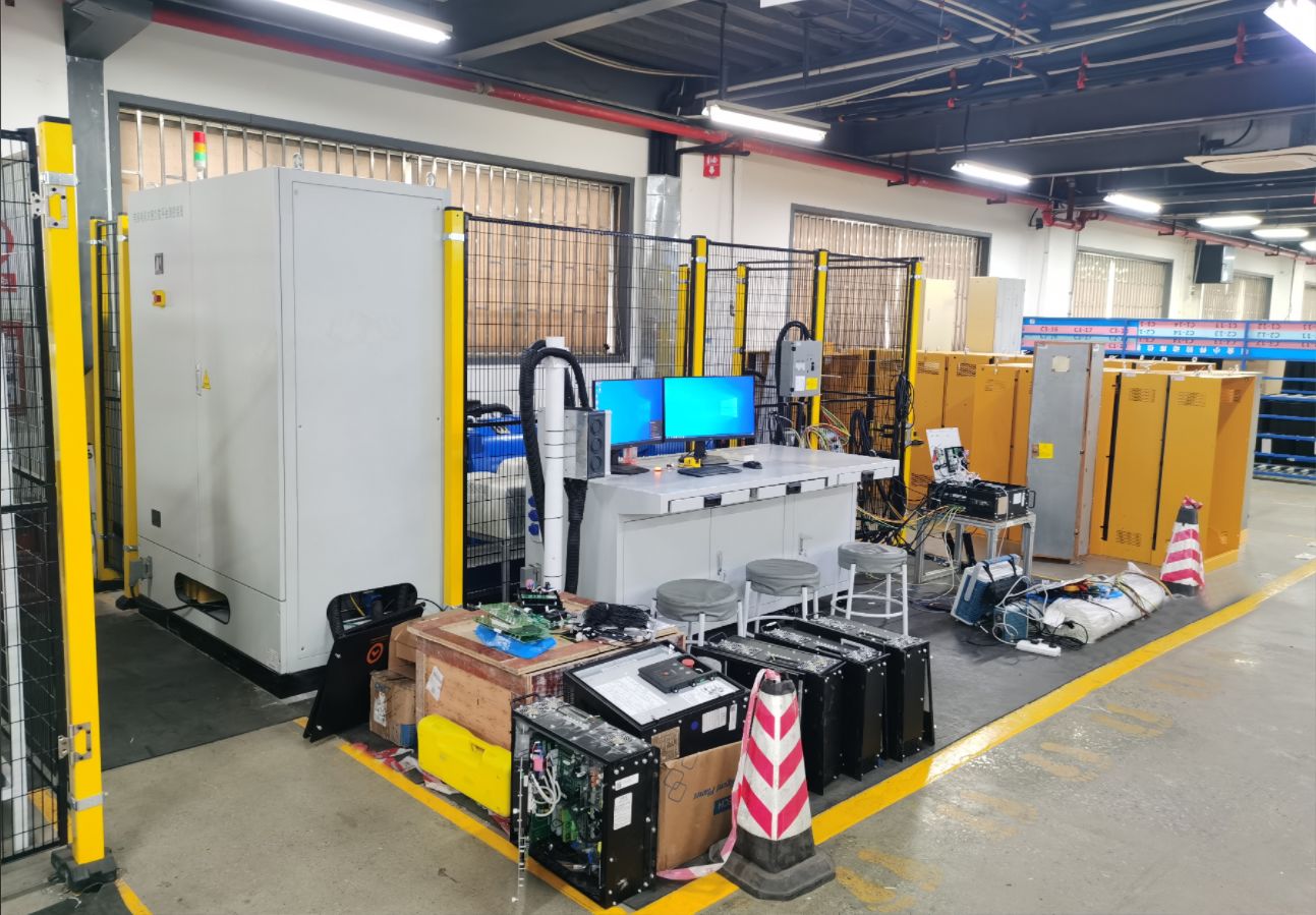 Elevator motor control equipment for drag load platform