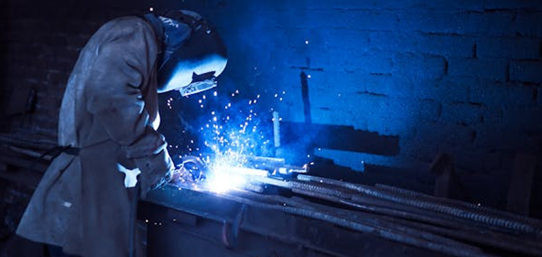 Research on semiconductor equipment parts industry