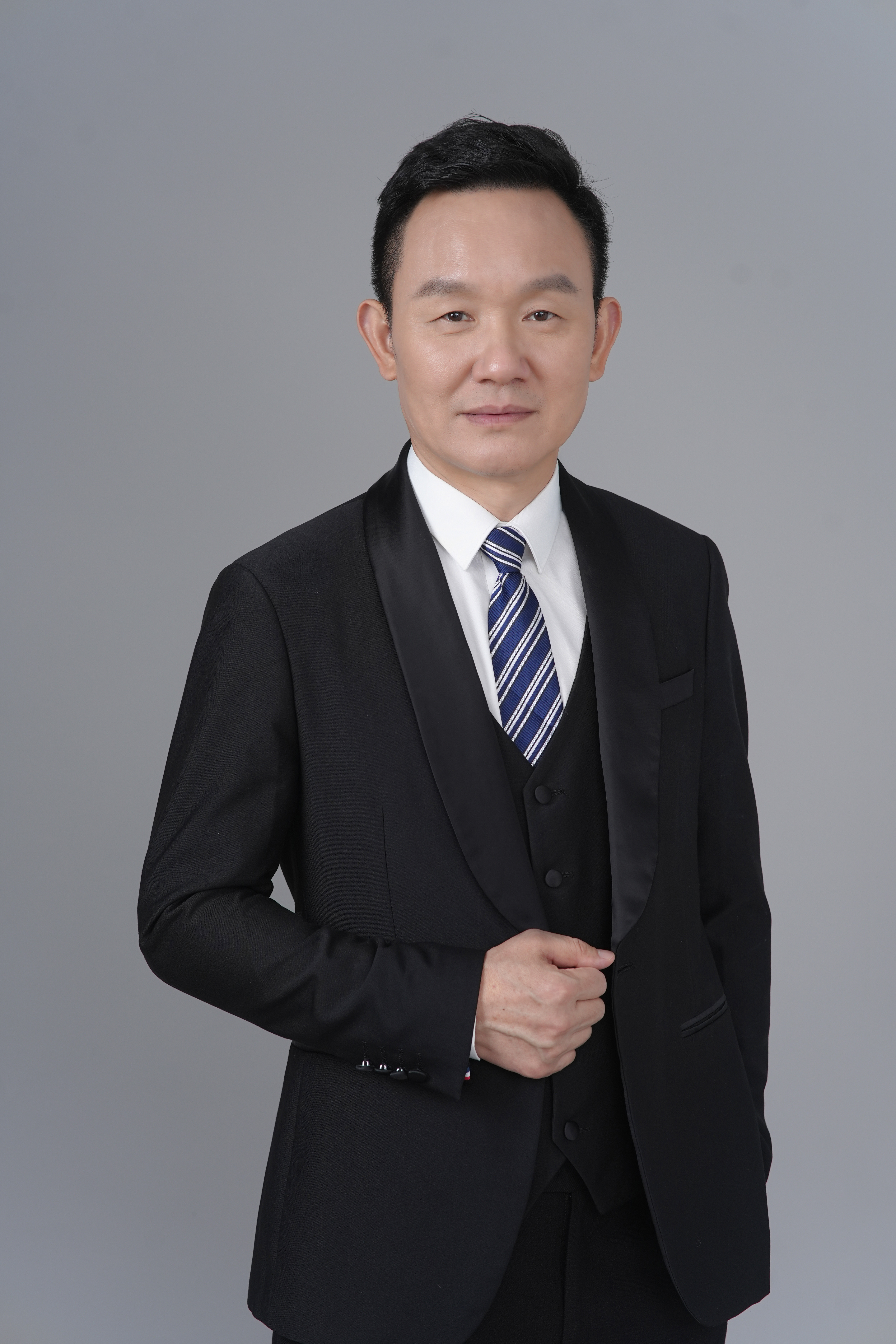 饒建平 饒建平