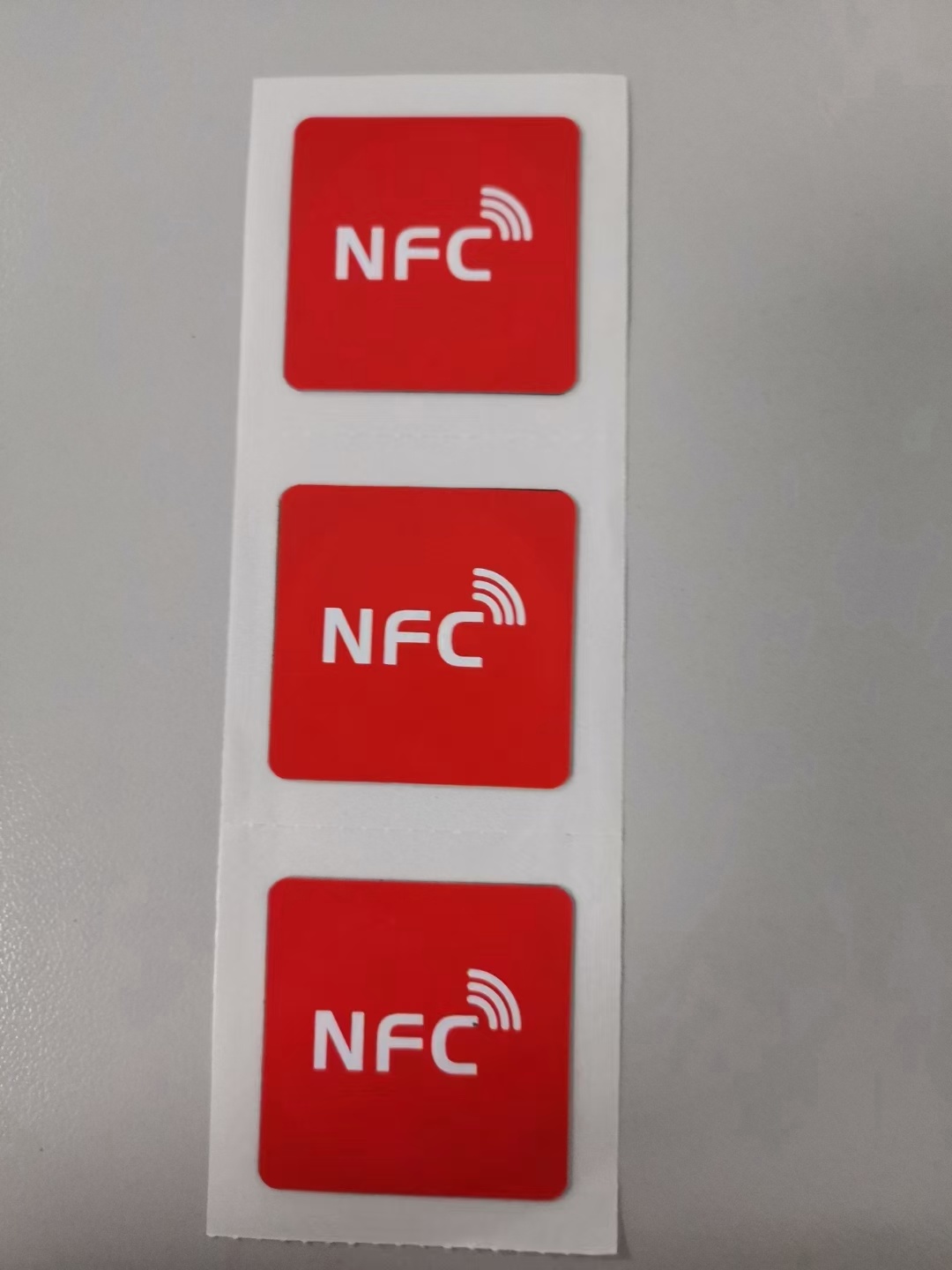 NTAG215 anti-metal tag
