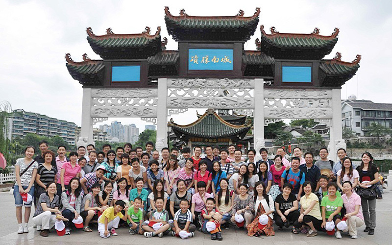  2011年公司全體員工合影