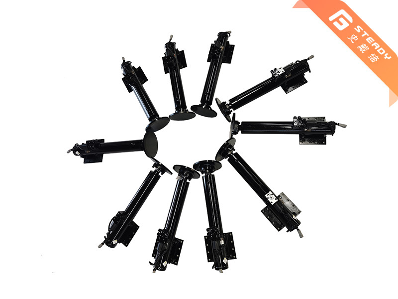 Hydraulic outrigger