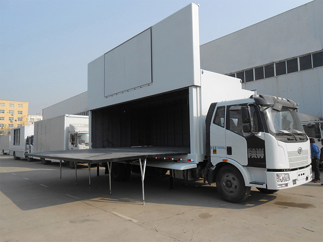 LED advertising vehicle hydraulic system
