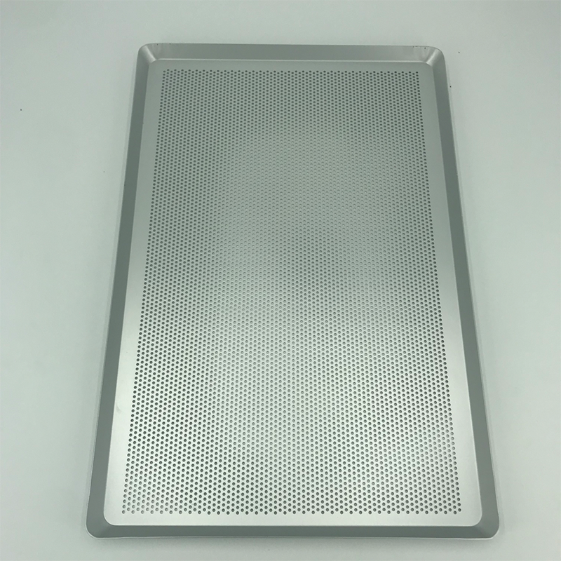 Perforated baking tray