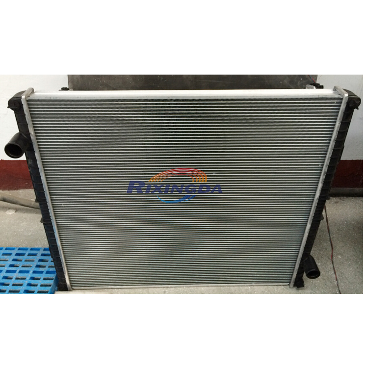 Volvo B12 B10 bus radiator 70320673 85000399 100312959