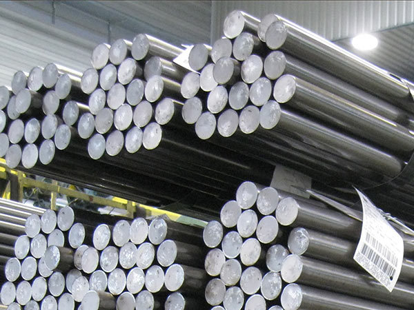 DrawnRoundSteelBars_03.jpg