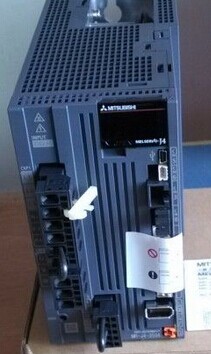 MR-J4-700A(B)