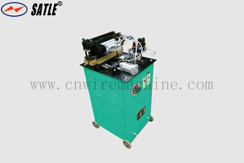 Pneumatic butt welding machine