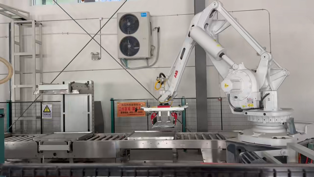 Palletizers: Improving Efficiency Starts Here