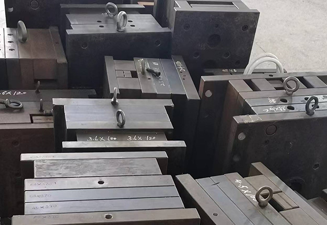 注塑模具 注塑模具