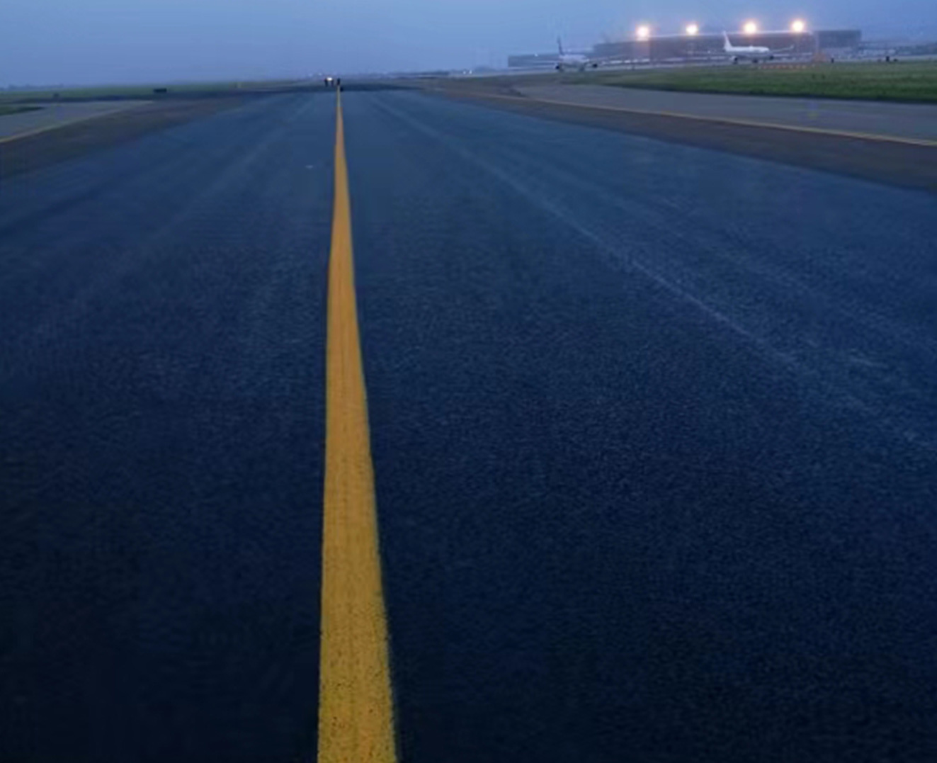 Airport fog seal