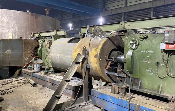 Rudder blade machining