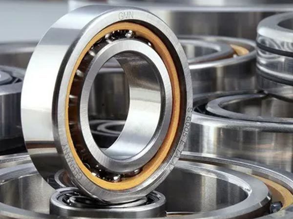 Tapered roller bearing maintenance