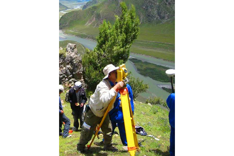 Mountain transmission line path measurement