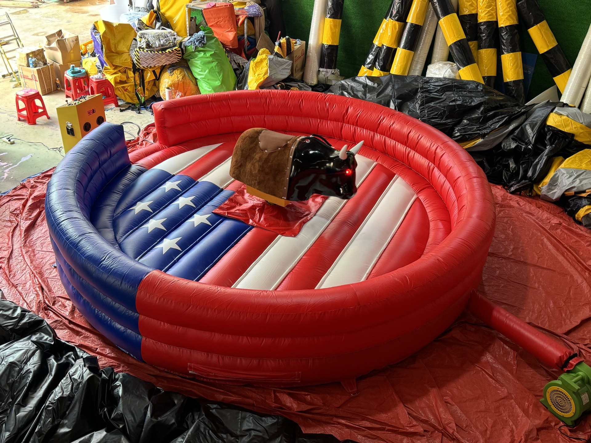 Bullfighting Machine with Round Mattress