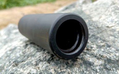 Connecting sleeve and connector