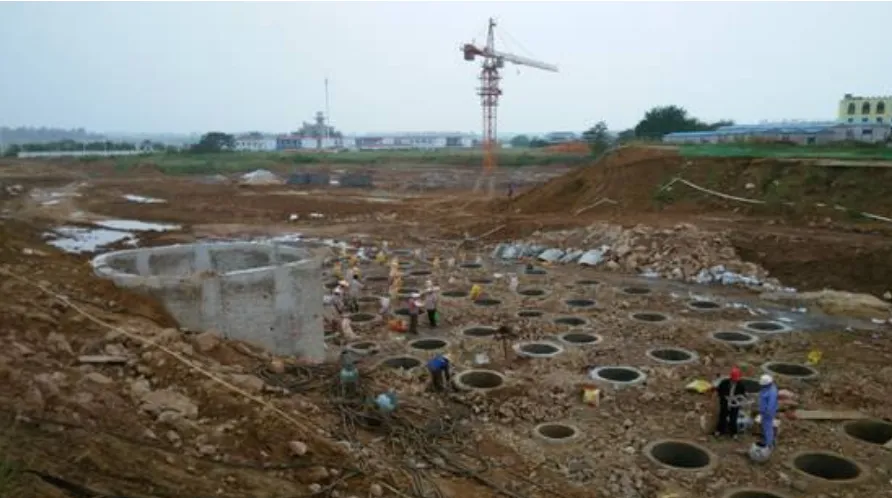 Controlled blasting of stepped platforms using combined blasting - Black King Kong Report