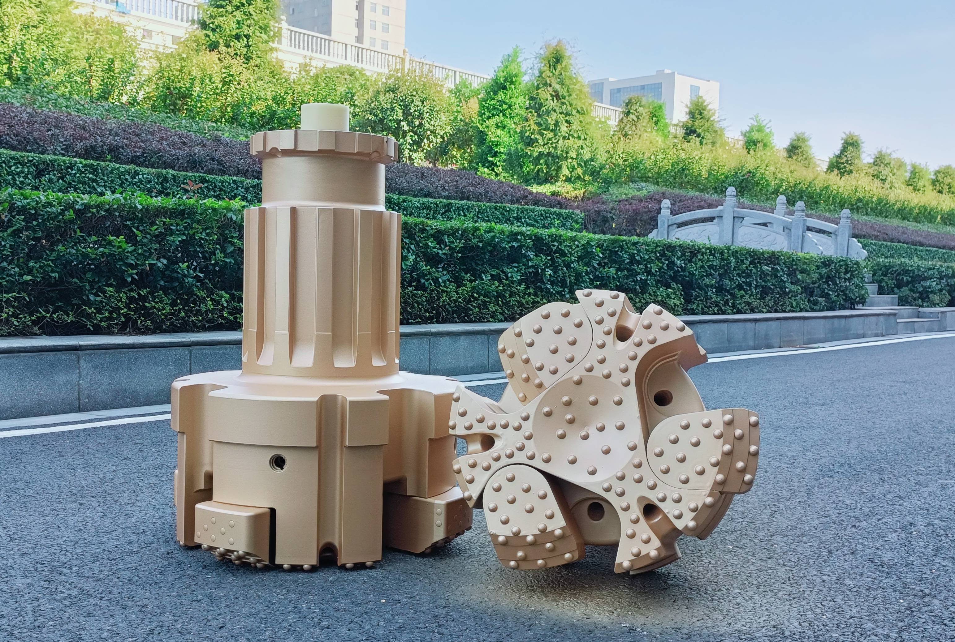 旋翼式同心跟管钻具