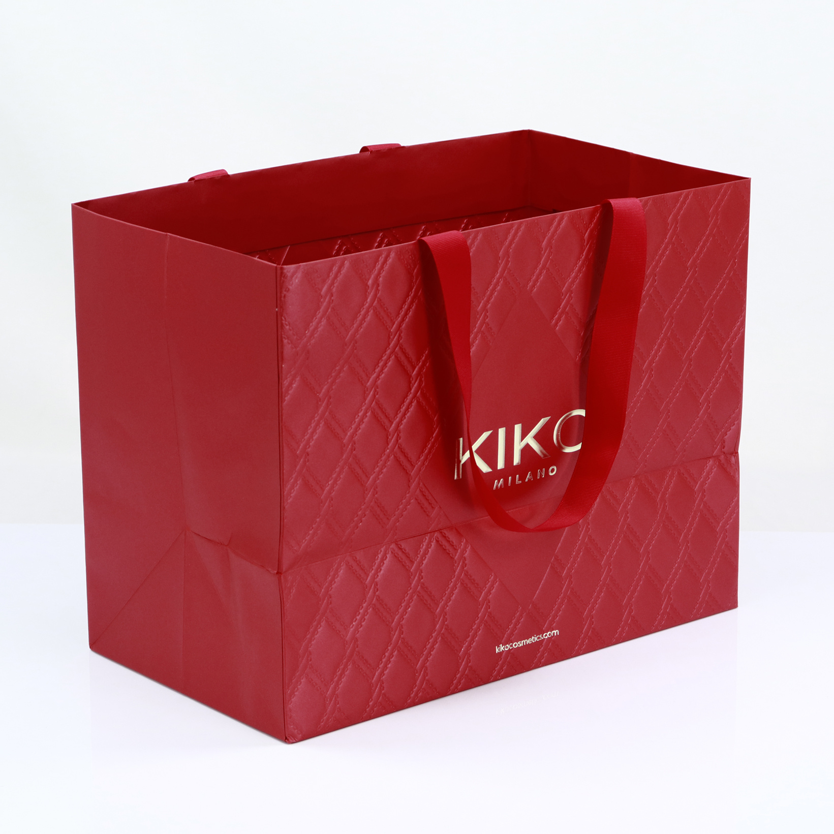 Cosmetics packaging paper bag