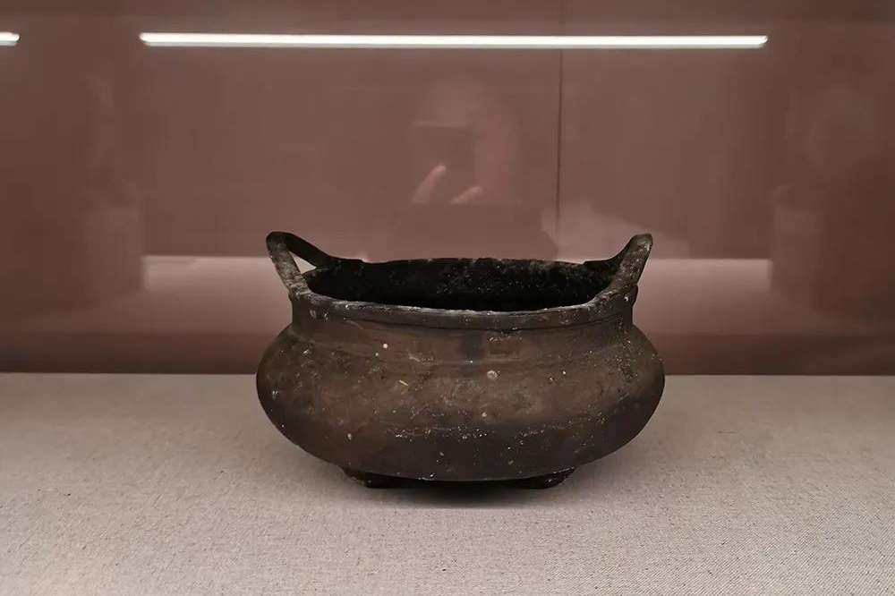 青銅香爐