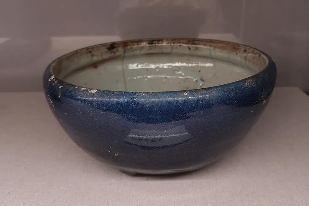藍釉瓷筆洗