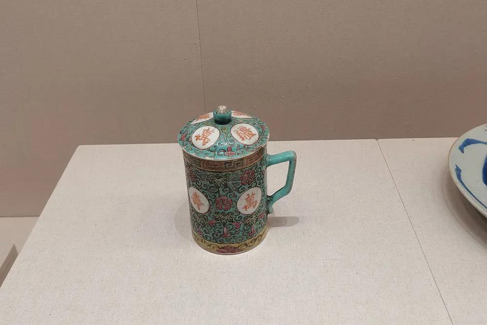 五彩開(kāi)光“萬(wàn)壽無(wú)疆”杯 民國(guó)（公元1912—1949年）