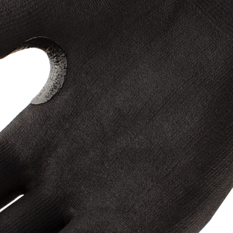 21 Gauge HDPE with Black Foam Nitrile Coating Thumb Crotch Reinforcement 21 Gauge HDPE with Black Foam Nitrile Coating Thumb Crotch Reinforcement