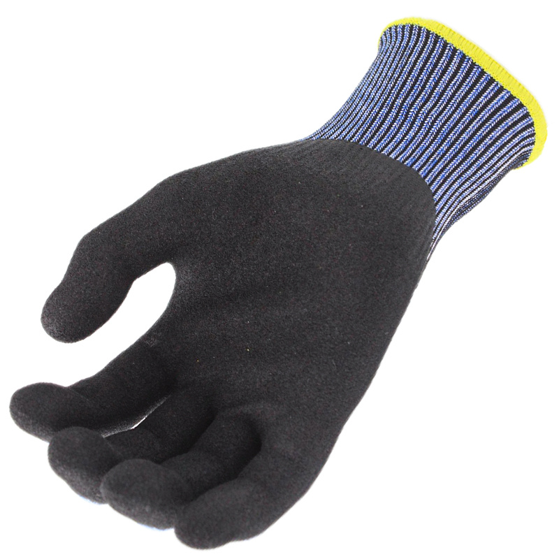 15 Gauge HPPE U2 Knitting with Black Sandy Nitrile Coating