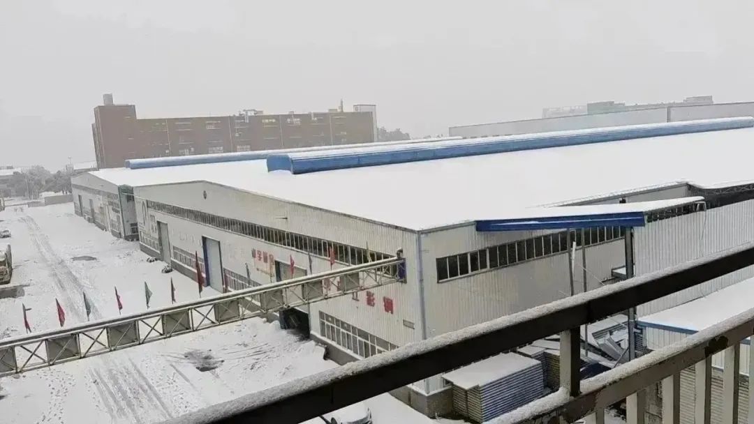 暖心服務(wù)，冰雪凍不住——新中泰產(chǎn)業(yè)園抗擊冰雪災(zāi)害紀(jì)實(shí)