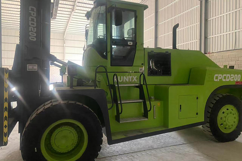 Chariot élévateur diesel de 20 tonnes CPCD200 en Arabie Saoudite