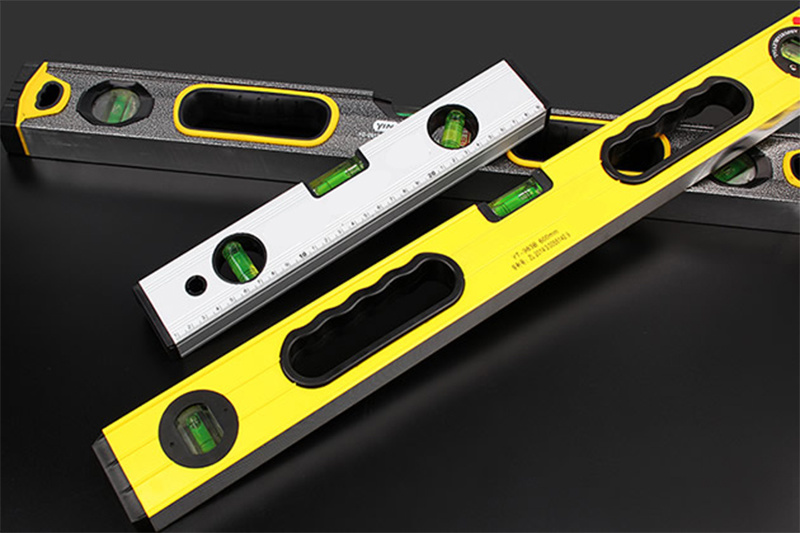 How to Check a Spirit Level for Accuracy within its Tolerance