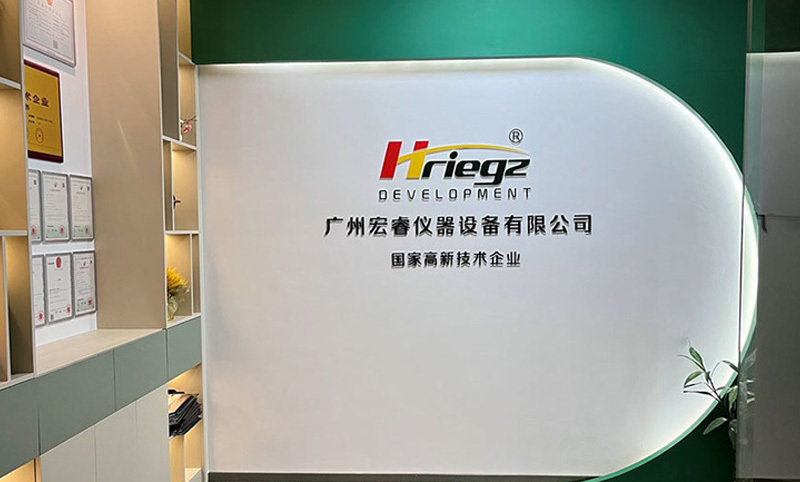 视频标题 视频标题