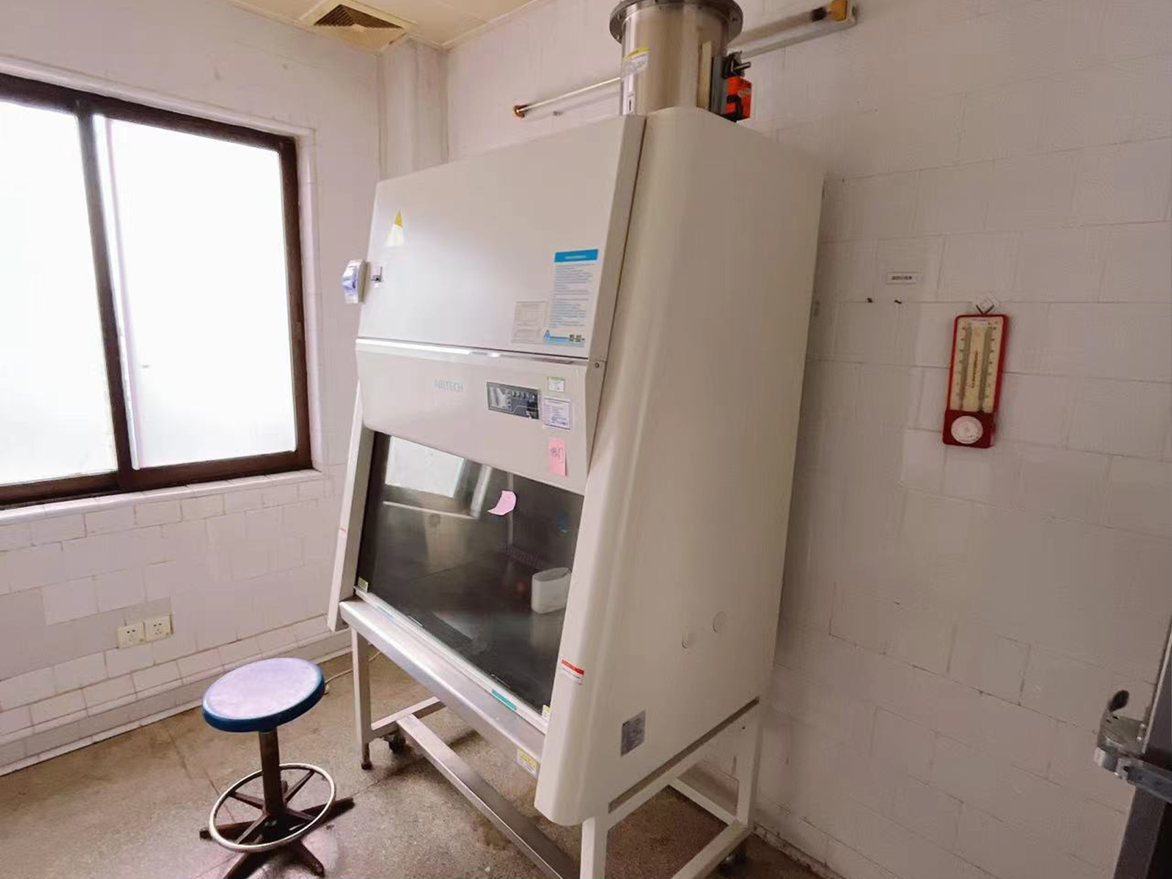 Laboratory instrument handling project