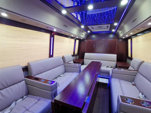 Brand New Intelligent VVIP Luxury Business Coach Jointly Developed For Saudi Arabia is Going To Be Operated